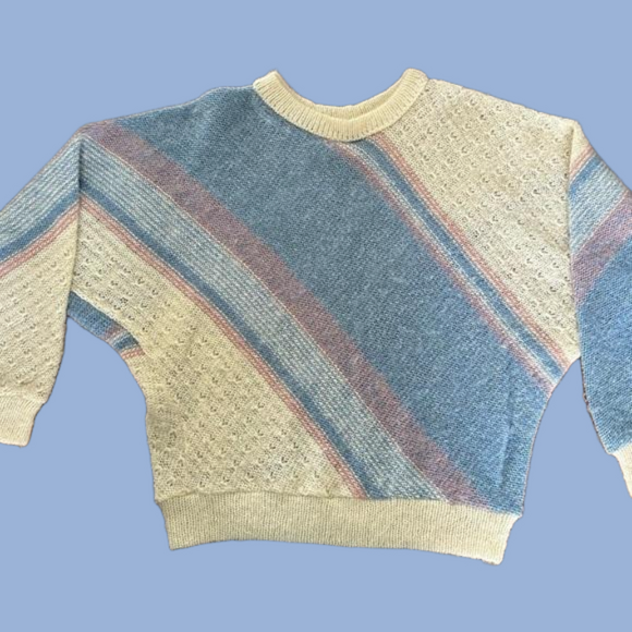 Vaka Sweaters - Vintage Vaka Icelandic loose knit wool sweater batwing arms